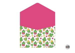 Caja sobre cactus